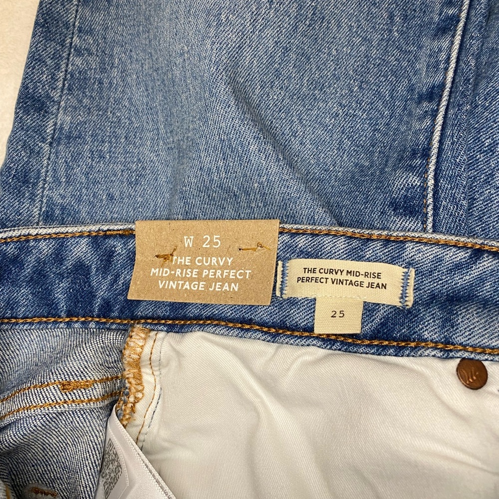 NWT! Madewell The Curvy Mid-Rise Perfect Vintage Jean Size 25 - Picture 13 of 13